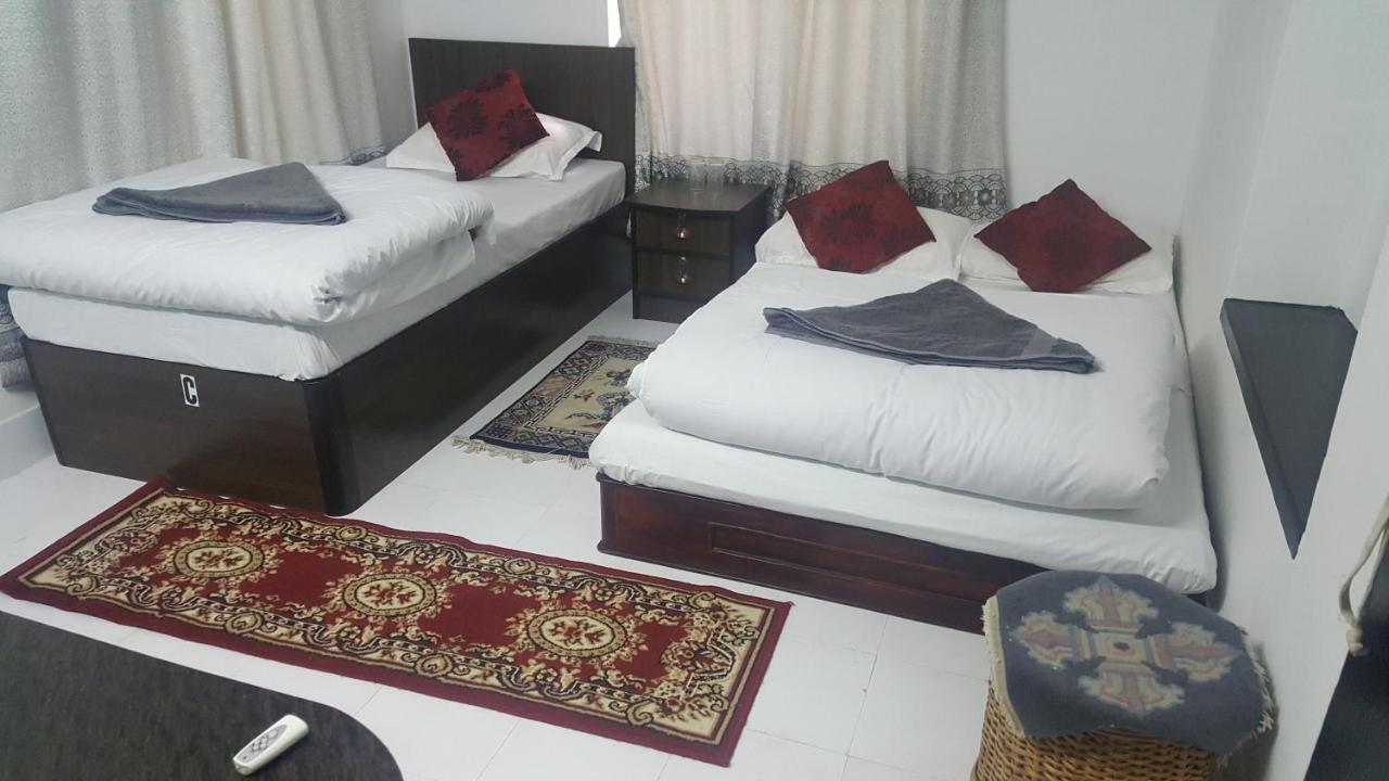 Bnb Royal Tourist House Katmandu Eksteriør billede